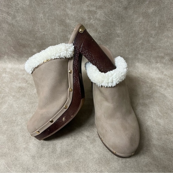 Juicy Couture Anita Fur Lined Wooden Platform Chunky Heel Clogs. Size 8 - Picture 4 of 8